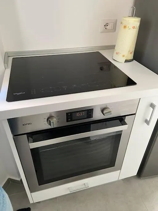 Bilocale, Ristrutturato 2023 Milan 0*,